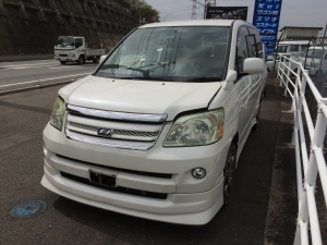 平成18年式 トヨタ ノア